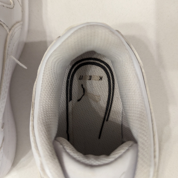 Puma baby white lace up shoes size 7 size 23 - Picture 7 of 12